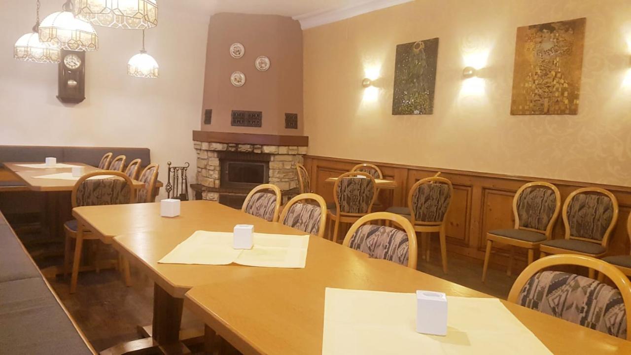 Bad Brückenau Hotel-Restaurant-Krone מראה חיצוני תמונה